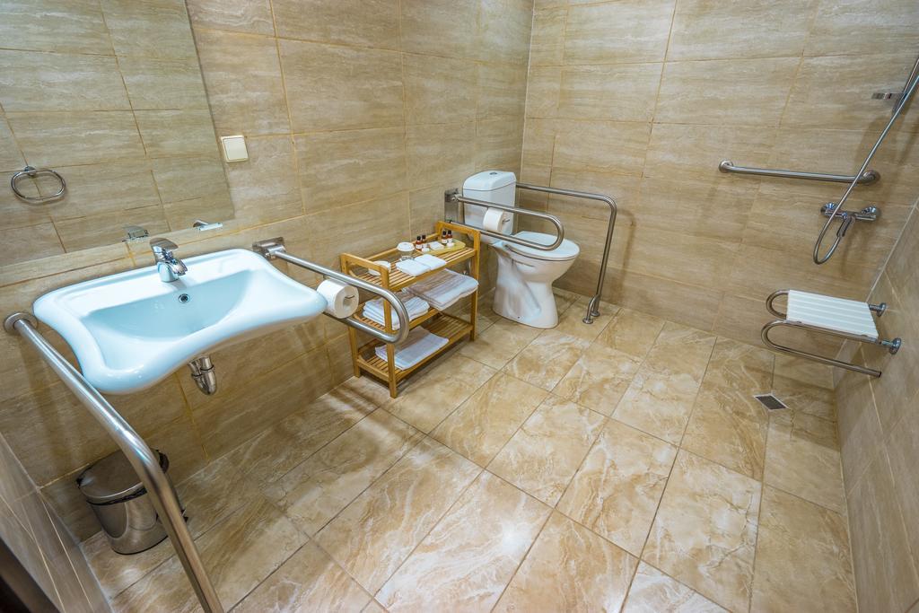 Hotel Lomsia อาคัลท์ชิกเค ภายนอก รูปภาพ