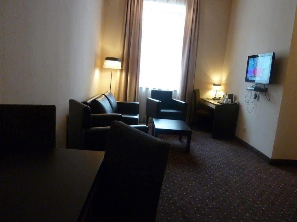 Hotel Lomsia อาคัลท์ชิกเค ภายนอก รูปภาพ