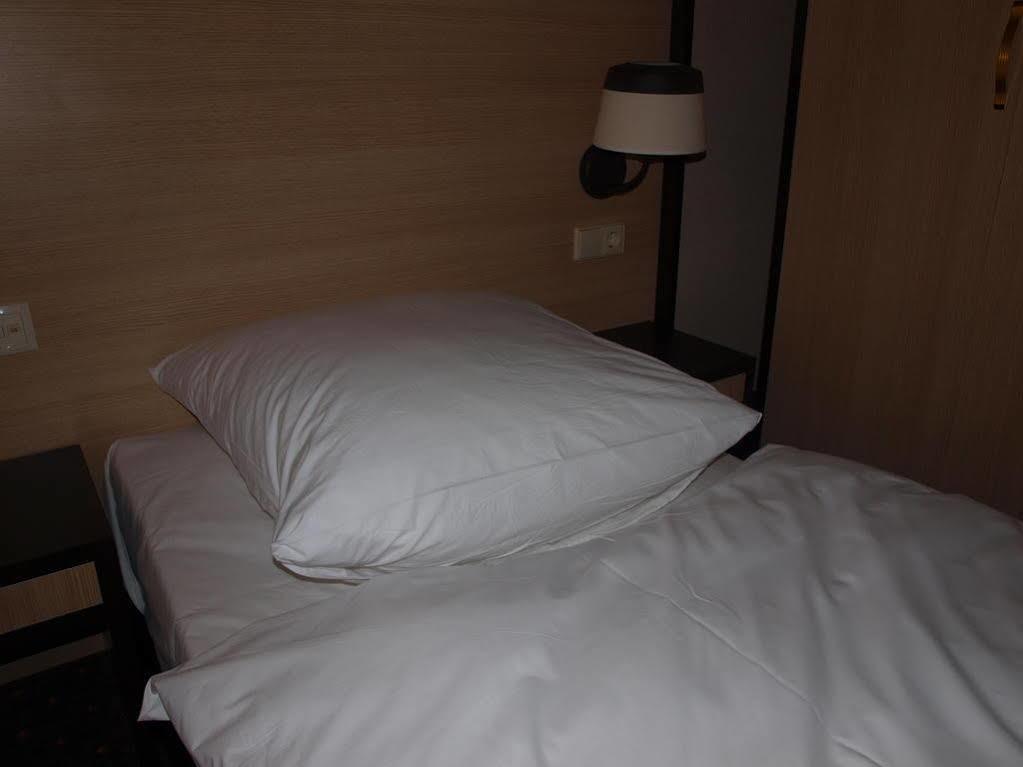 Hotel Lomsia อาคัลท์ชิกเค ภายนอก รูปภาพ