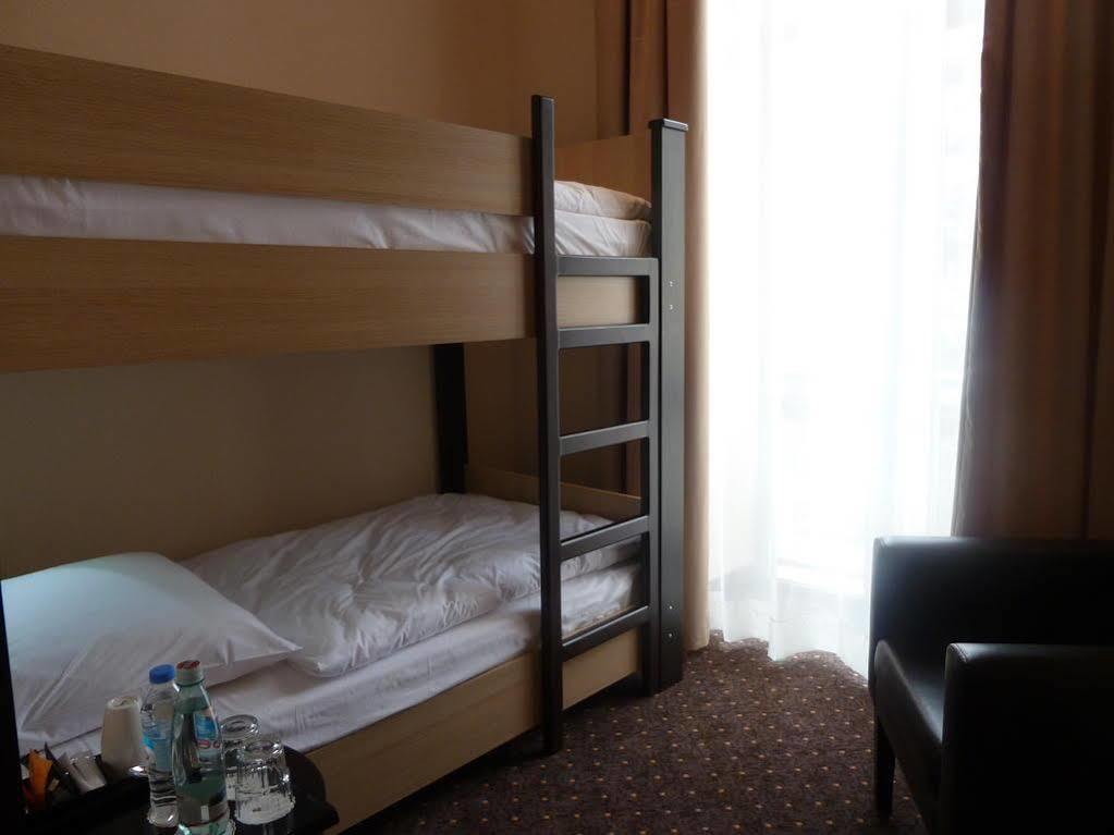 Hotel Lomsia อาคัลท์ชิกเค ภายนอก รูปภาพ