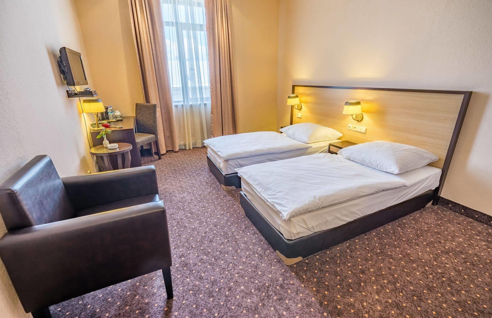 Hotel Lomsia อาคัลท์ชิกเค ภายนอก รูปภาพ